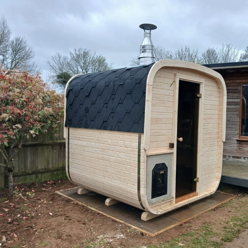 Saunor Scandinavian Spruce Traditional Sauna Cube