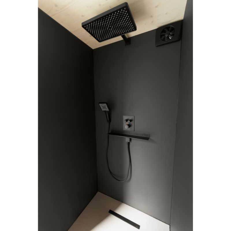 Genevas St. Moritz 5 Person Outdoor Sauna with Shower Room