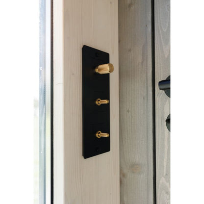 Genevas St. Moritz 5 Person Outdoor Sauna with Shower Room