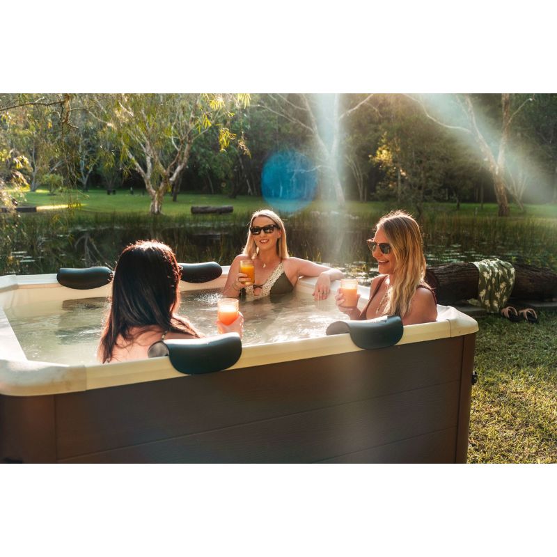 MSpa Aero PLUS Carbon Grey or Amber 6 Person Hot Tub | WiFi Control | 13A Plug & Play | 2026 Model