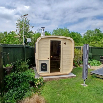 Saunor Scandinavian Spruce Traditional Sauna Cube