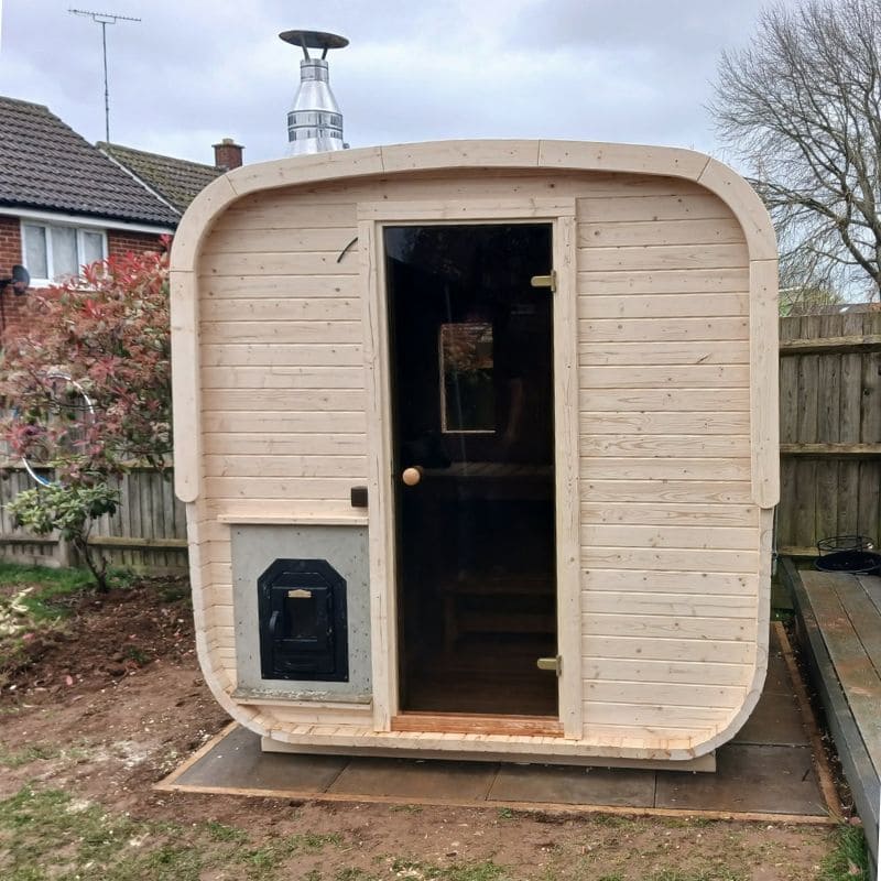 Saunor Scandinavian Spruce Traditional Sauna Cube