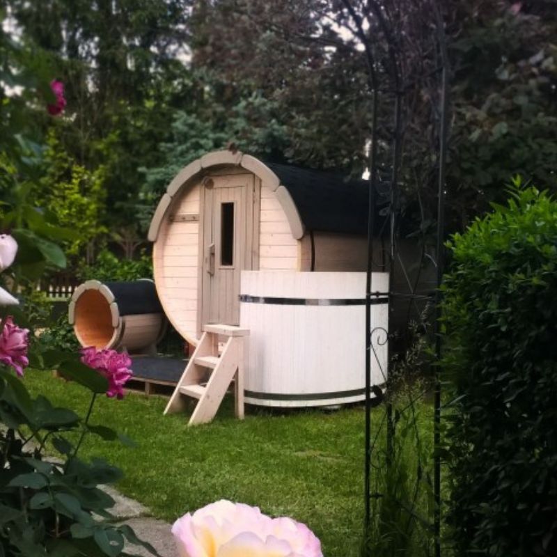 Viking Industrier - 1-2 Person Oval Cold Tub from Spruce