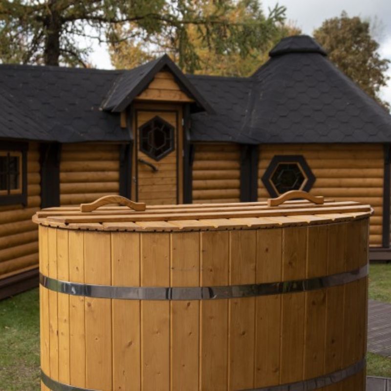 Viking Industrier - 1-2 Person Oval Cold Tub from Spruce