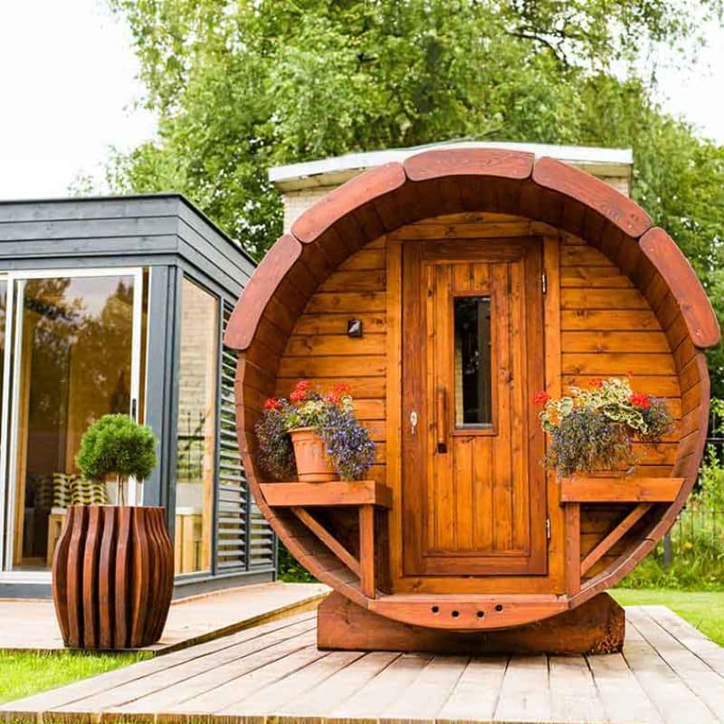 Viking Industrier 2-4 Person Outdoor Barrel Sauna