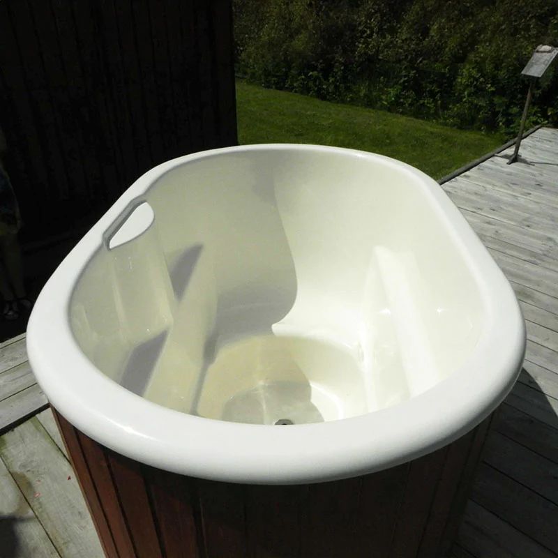 Viking Industrier Fiberglass Ofuro Oval Hot Tub