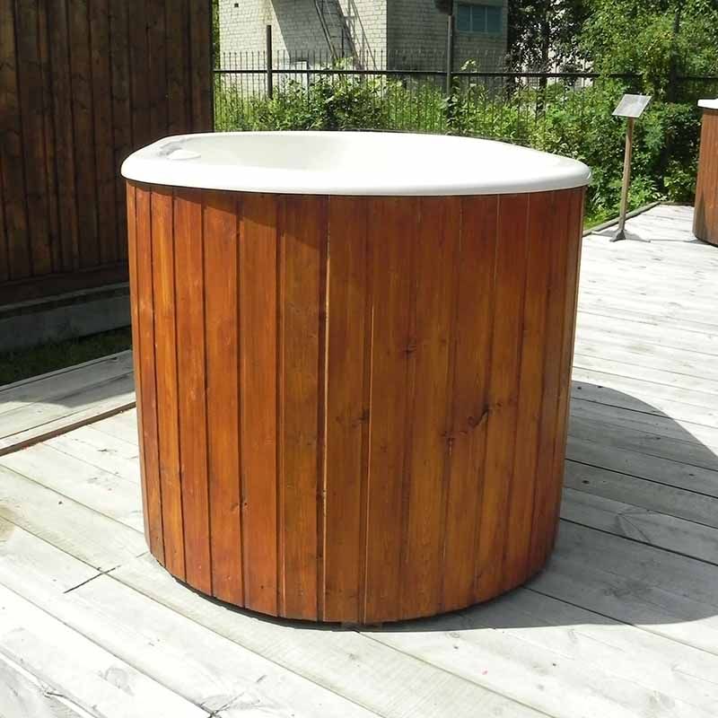 Viking Industrier Fiberglass Ofuro Oval Hot Tub