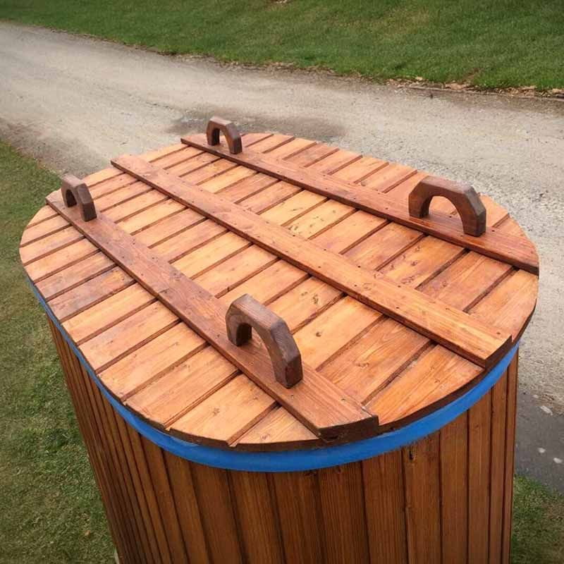 Viking Industrier Fiberglass Ofuro Oval Hot Tub